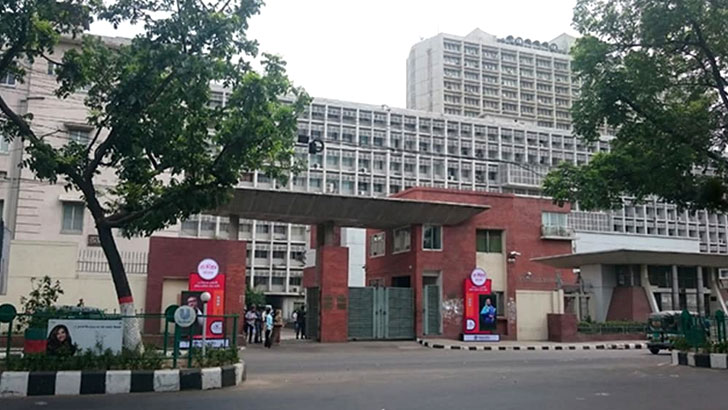 প্রশাসনে চাপা ক্ষোভ অসন্তোষ বাড়ছে